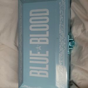 Jeffree Blue Blood pallet